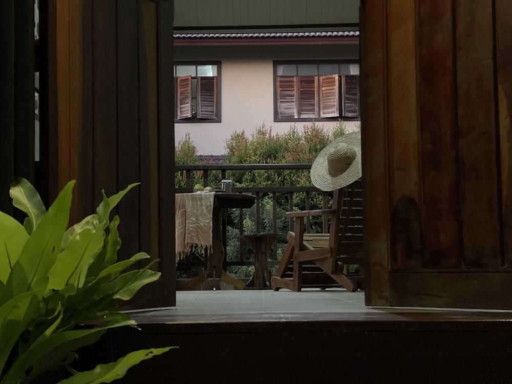 Takua Thung Lantala Residence מראה חיצוני תמונה